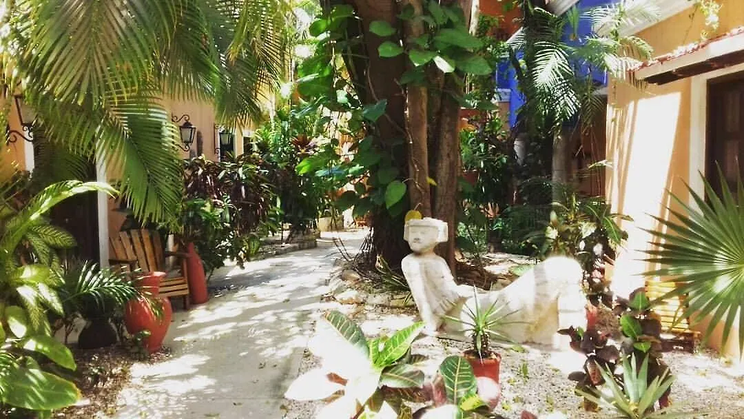 ***  Hotel Casa De Las Flores Playa del Carmen Mexico
