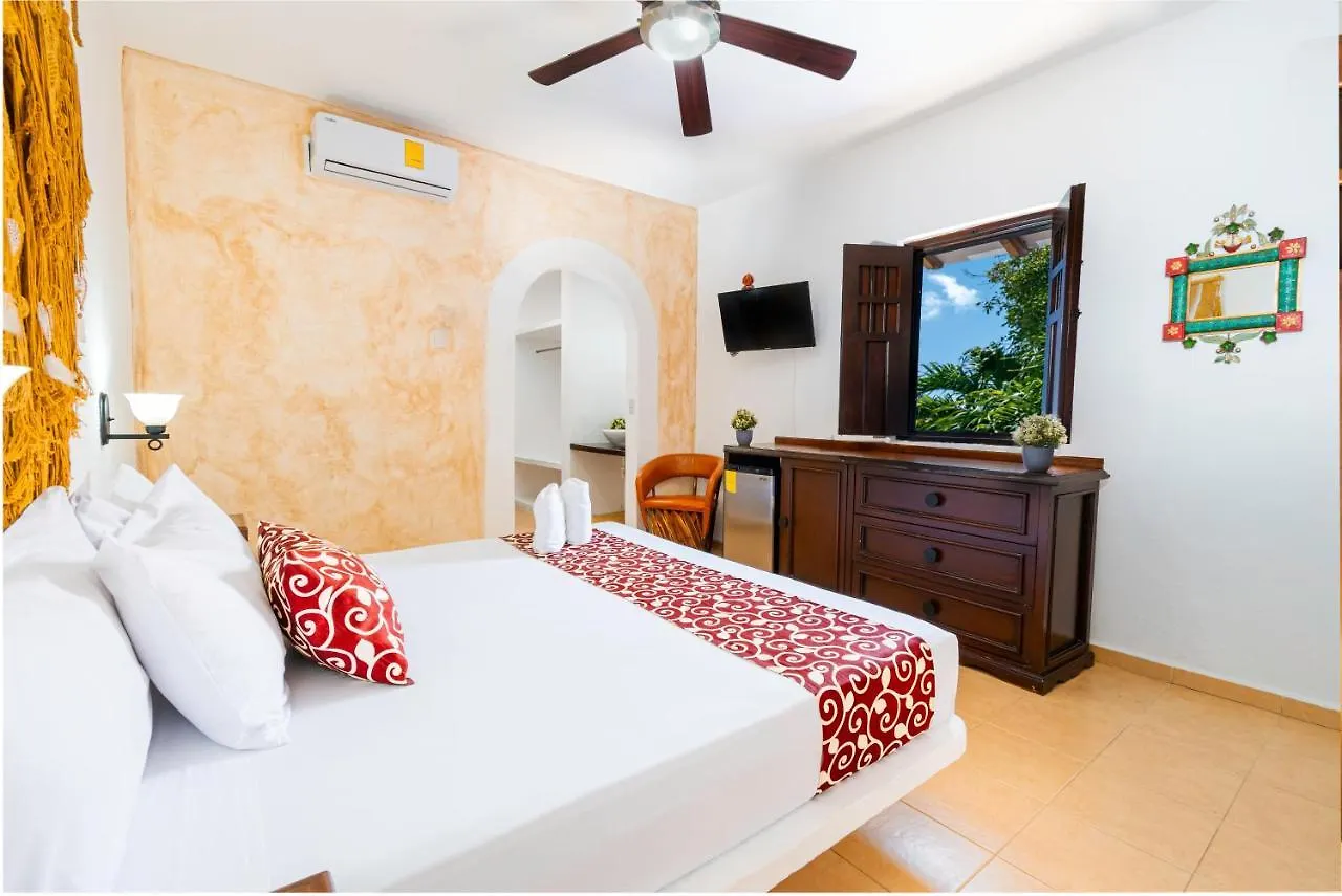 Hotel Casa De Las Flores Playa del Carmen 3*,